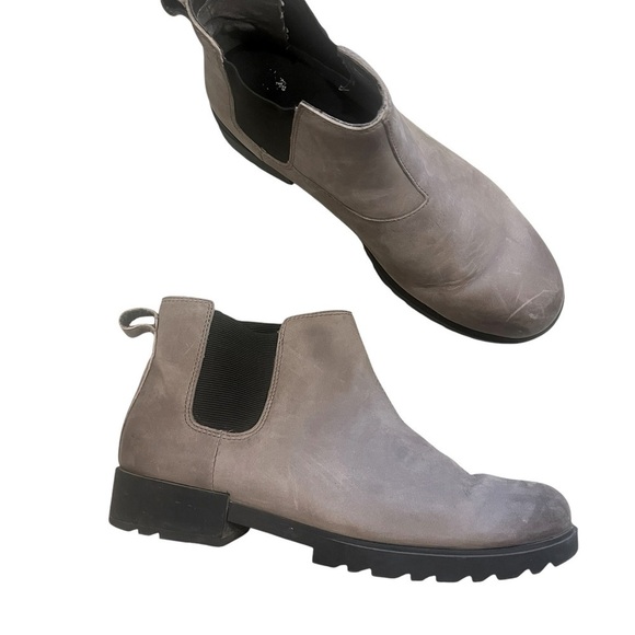 SOREL Quarry Emilie Chelsea Booties - Picture 2 of 9